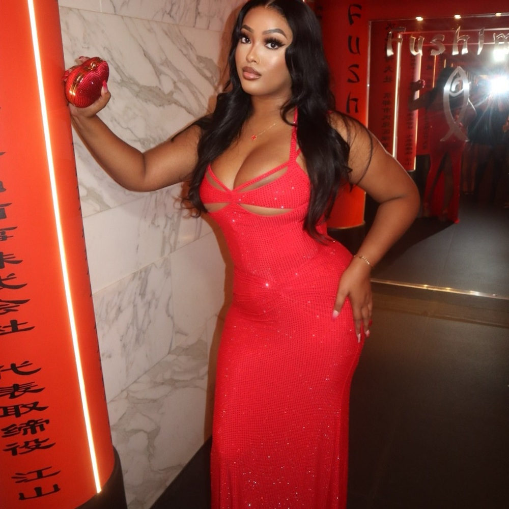 Elegant Red Maxi Dress